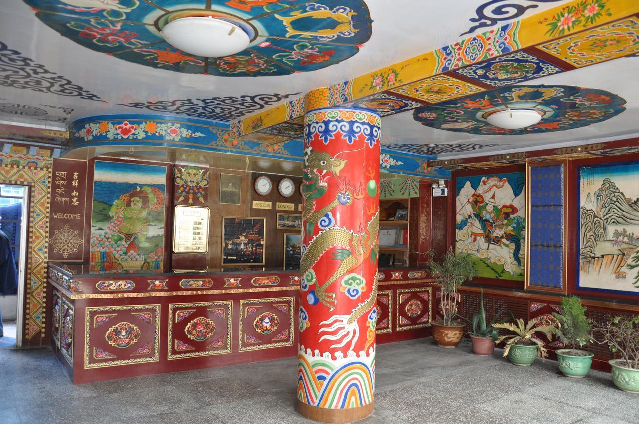Overseas Tibetan Hotel Сяхе Екстериор снимка