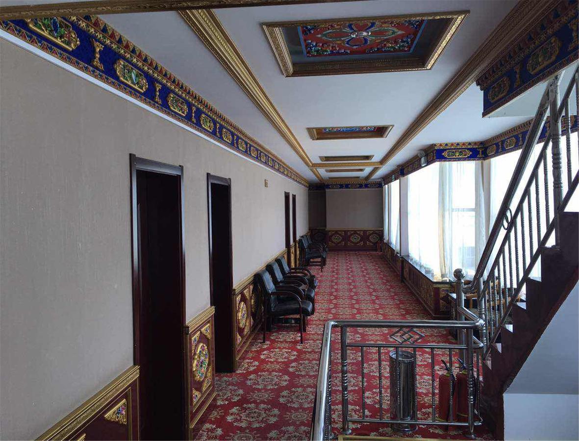 Overseas Tibetan Hotel Сяхе Екстериор снимка